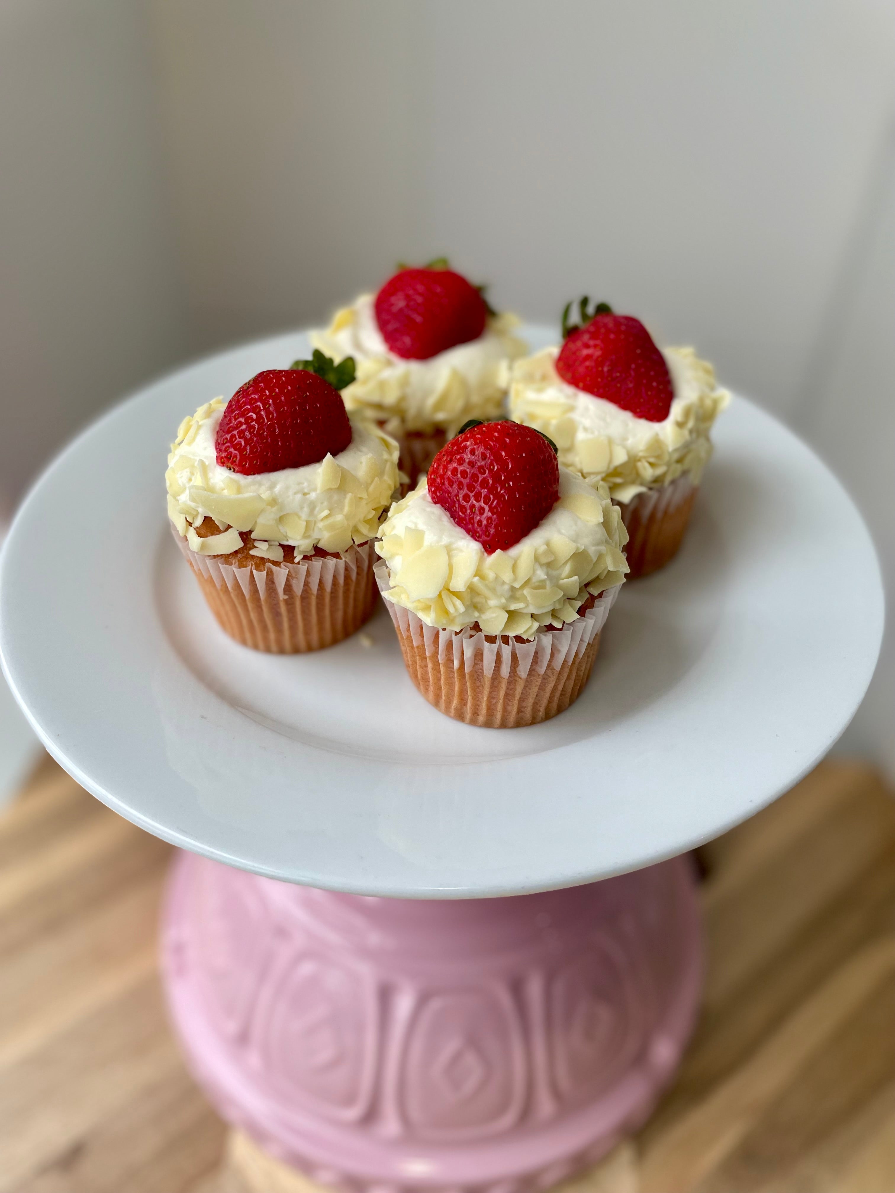 Strawberry Chantilly Cupcakes