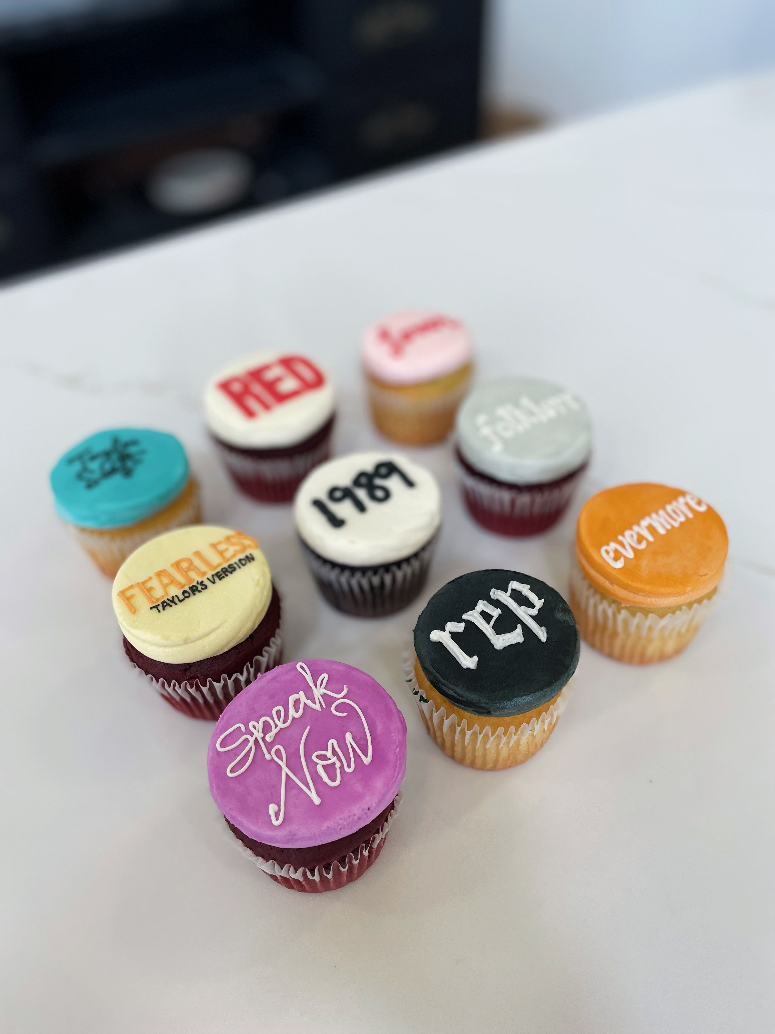 Swifty Era Cupcakes