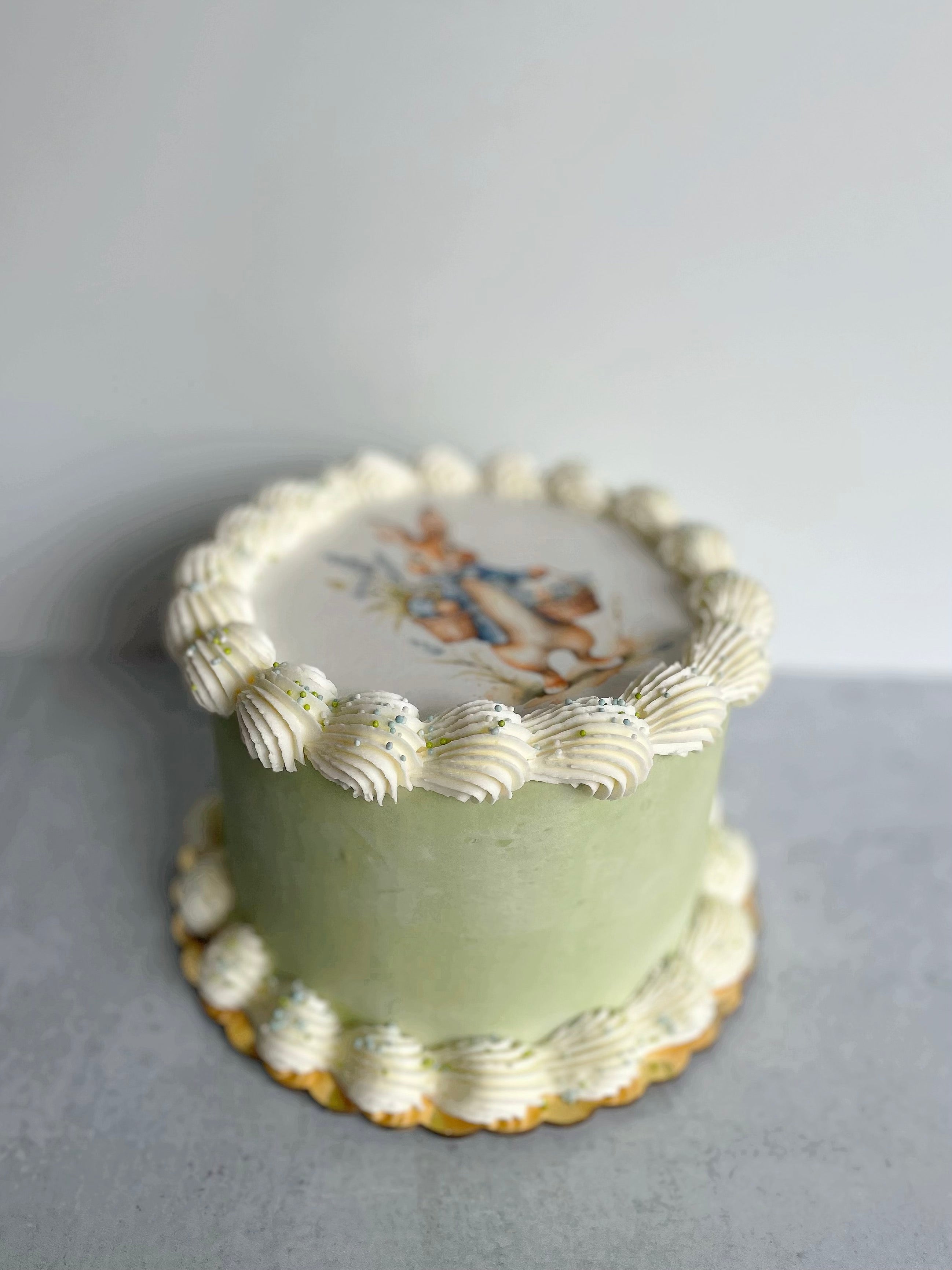 Peter Rabbit Easter Cake