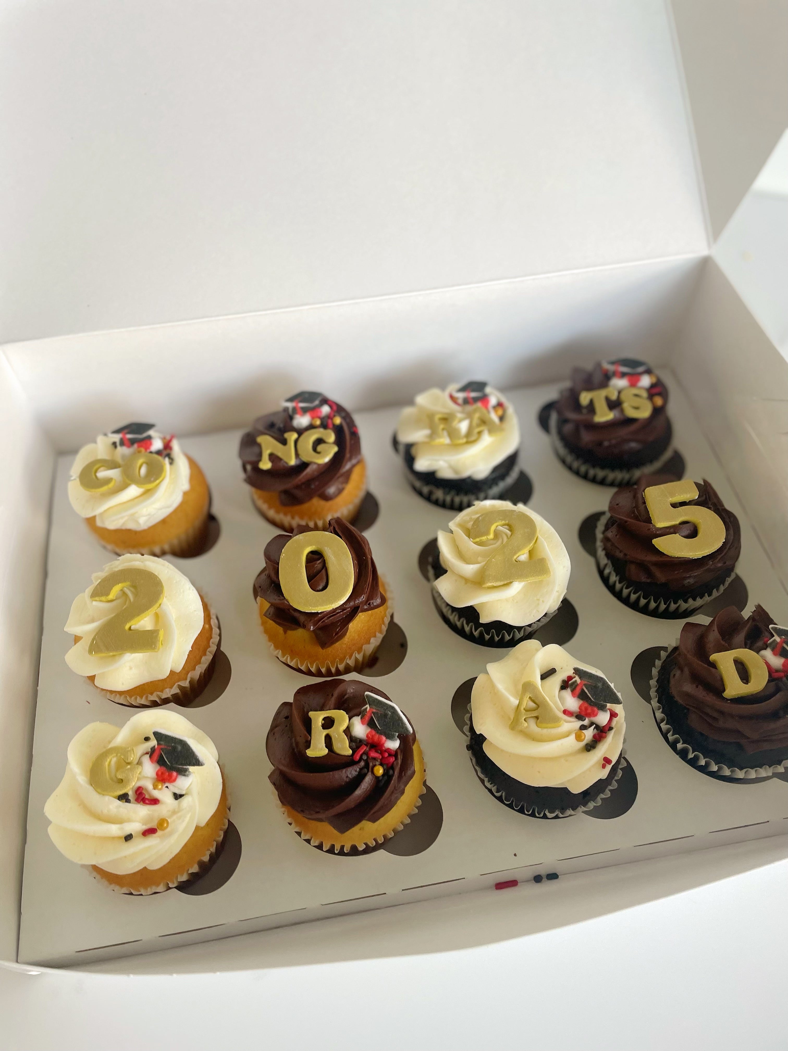 Graduation Cupcake Box