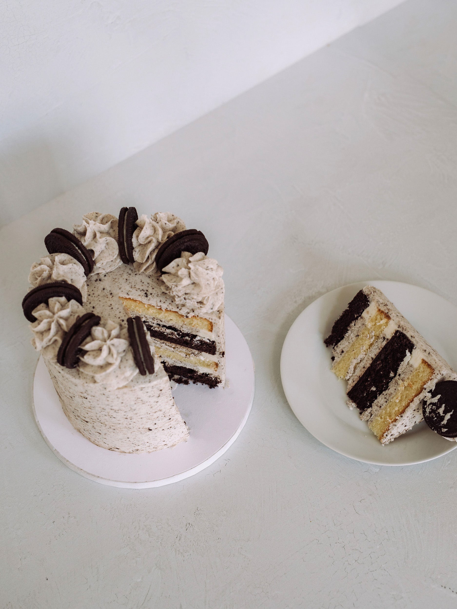 Cookies & Cream Cake