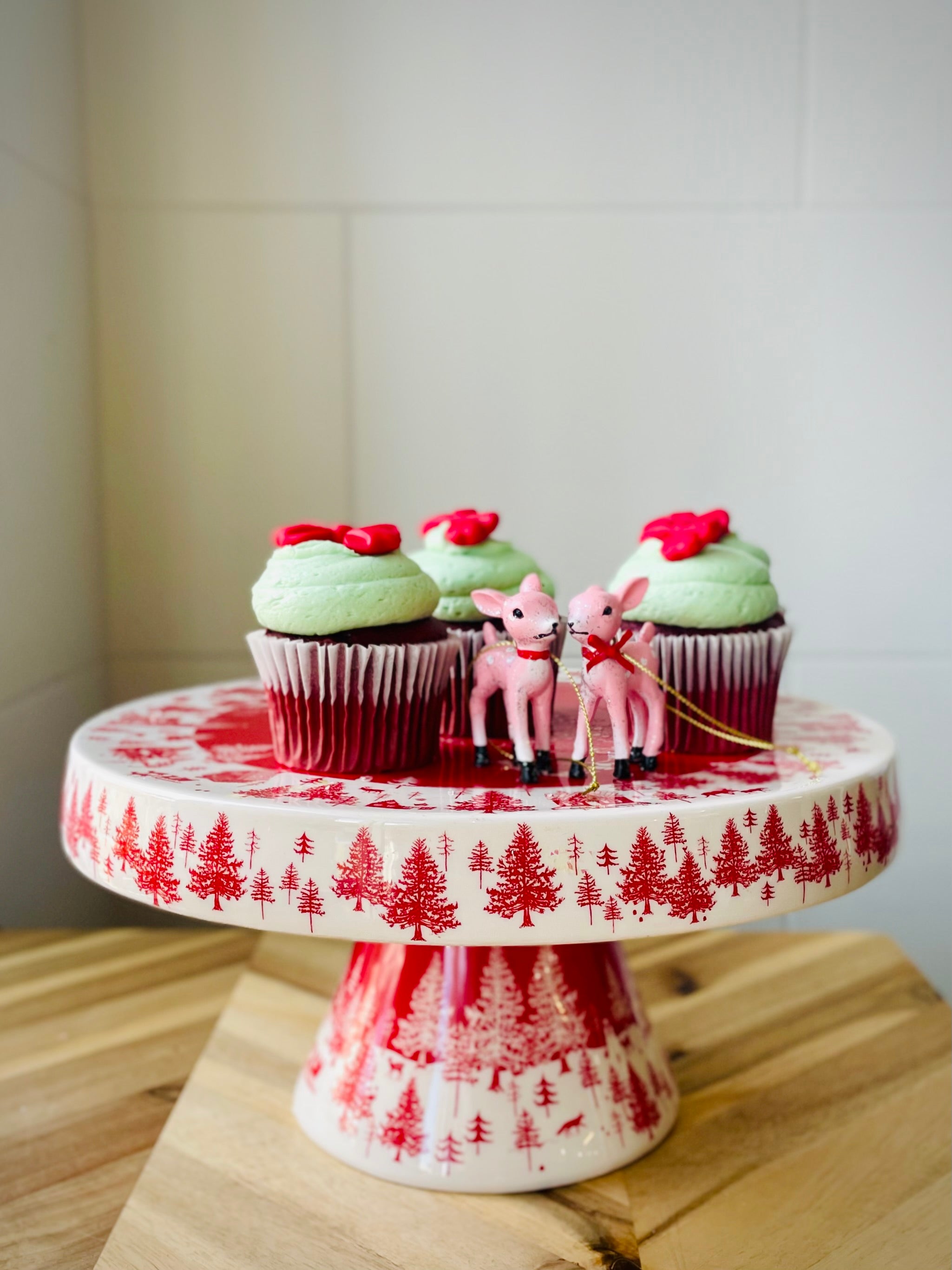 Red Velvet Pistachio Cupcakes
