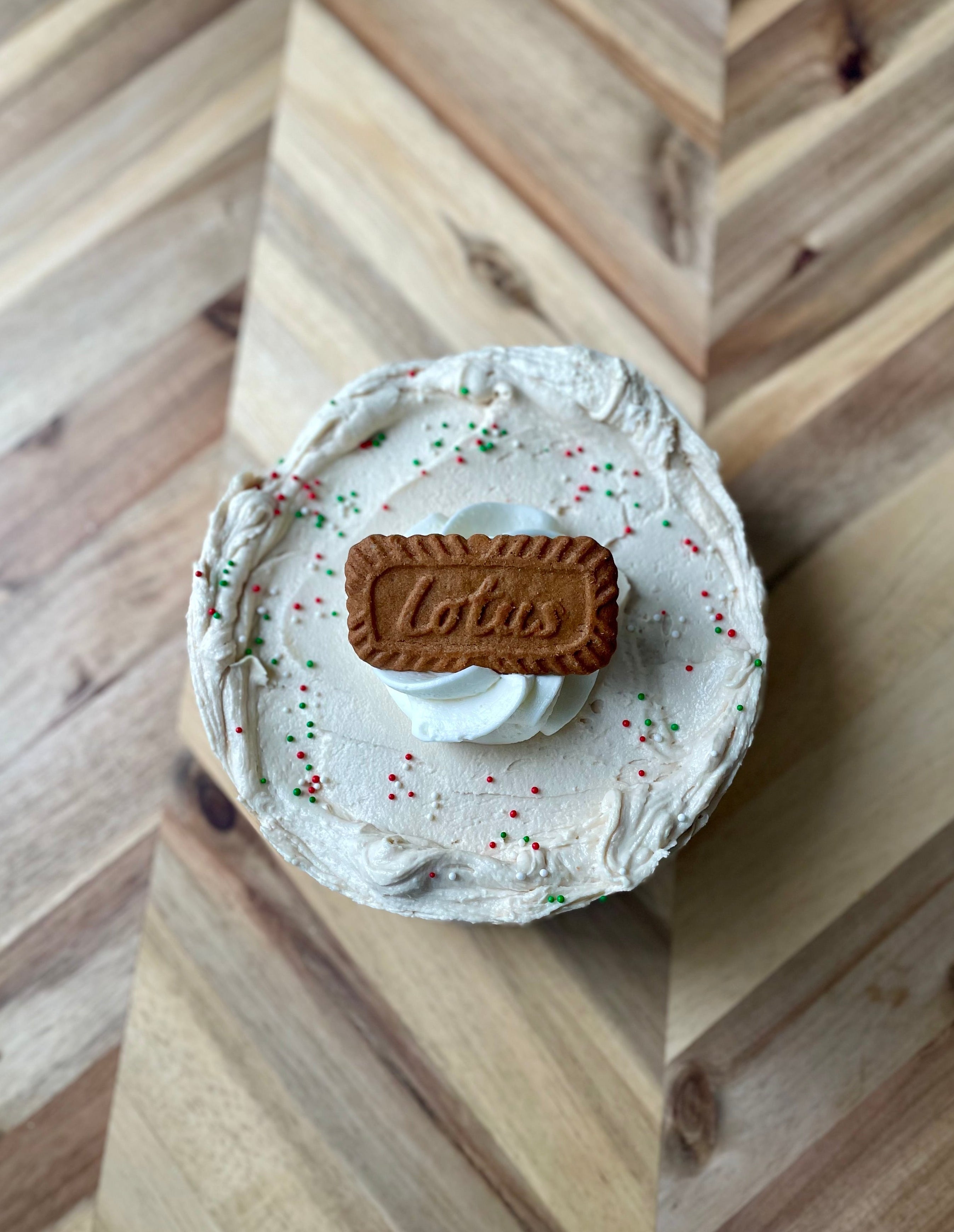 Vanilla Biscoff Cake