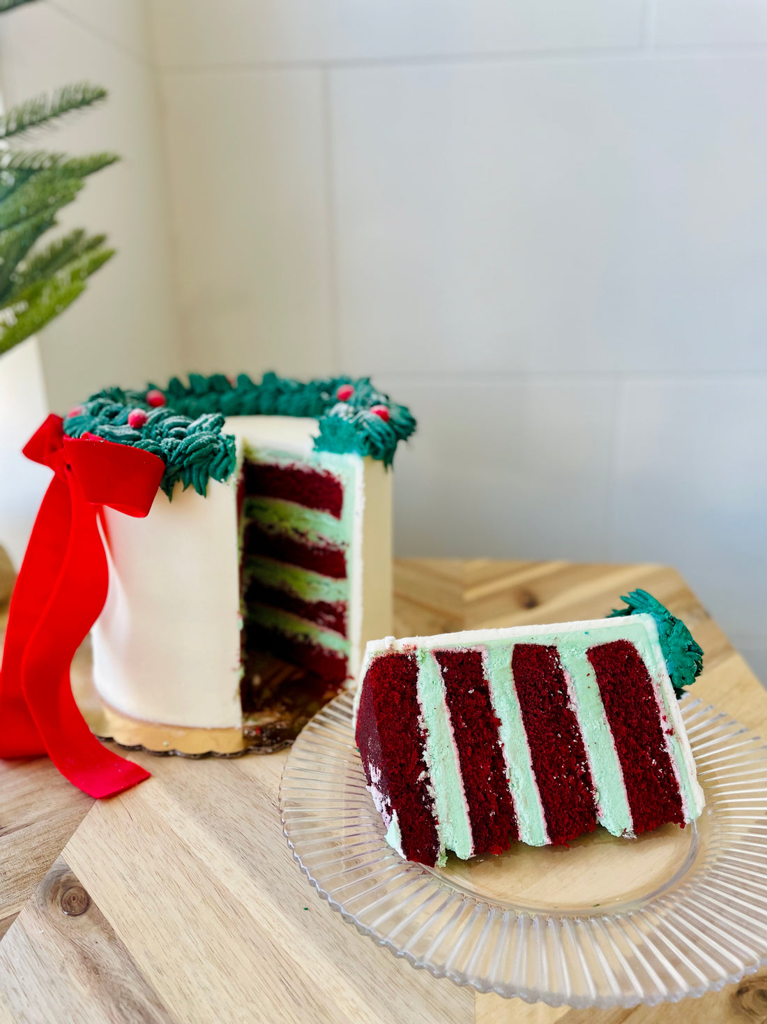 Red Velvet Pistachio Wreath Cake