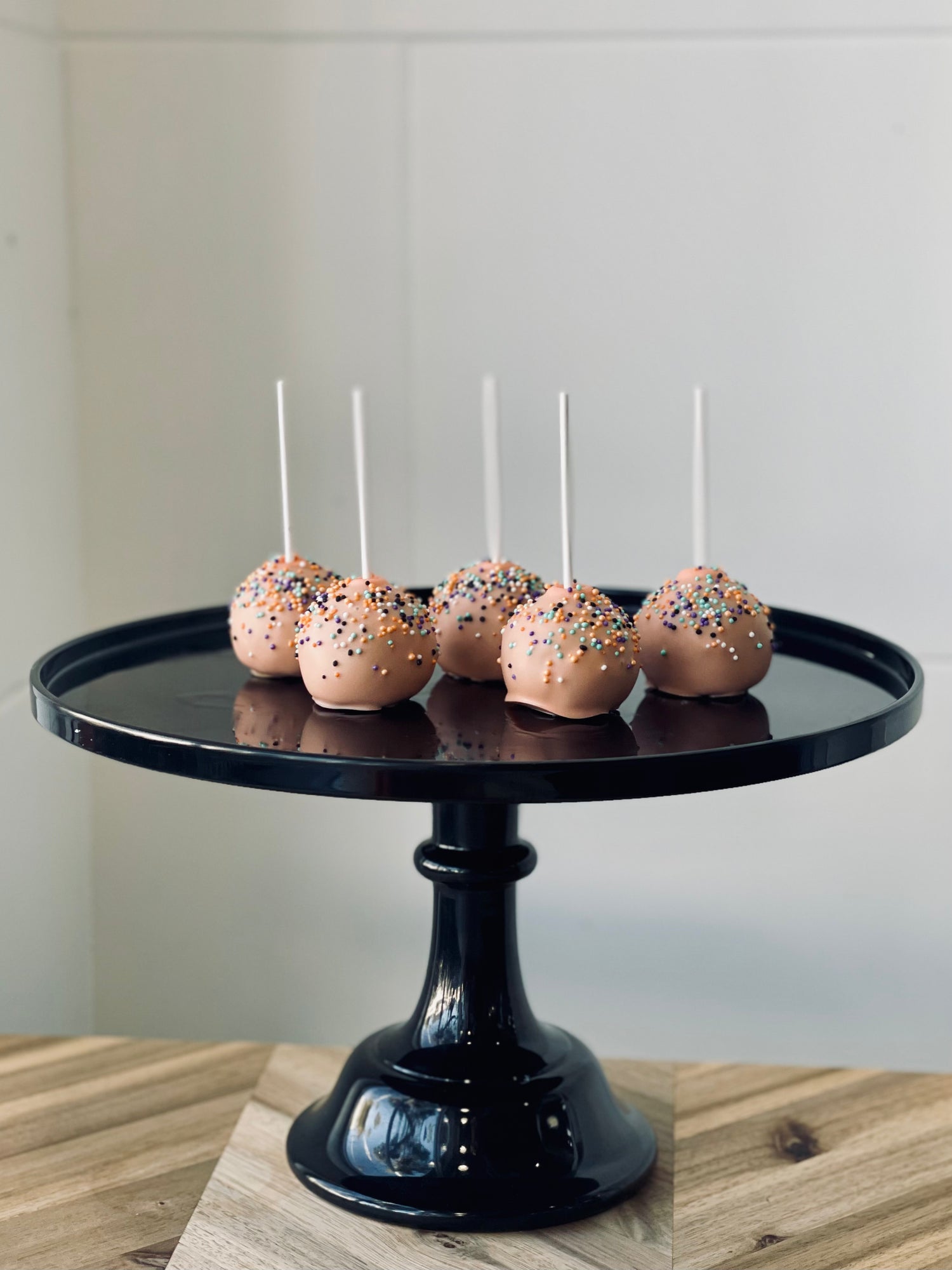 Halloween Cake Pops