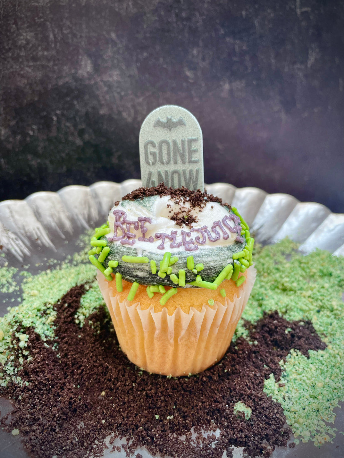 DIY Beetlejuice Cupcake Kit