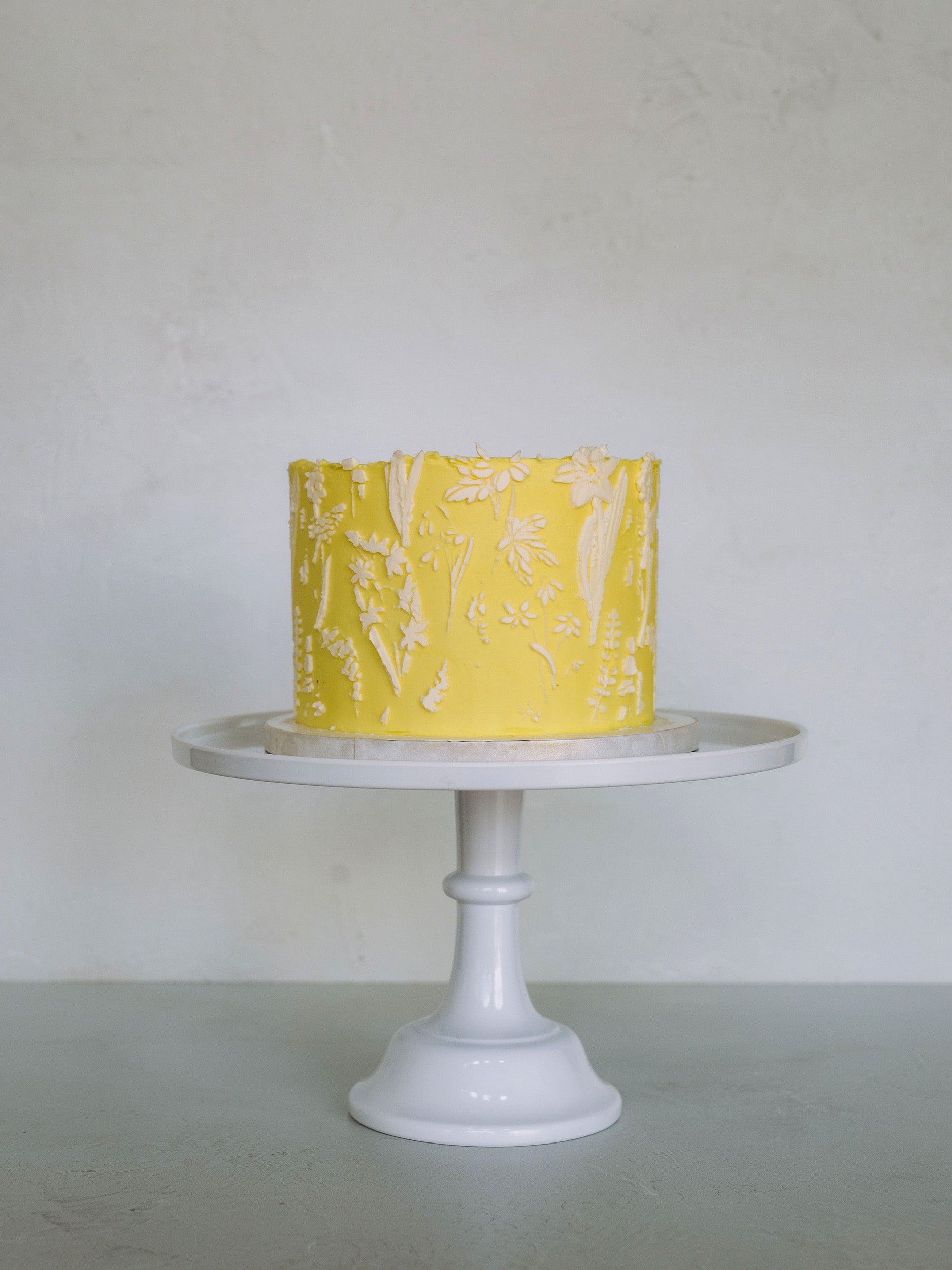 Sunny Florals Lemon Cake