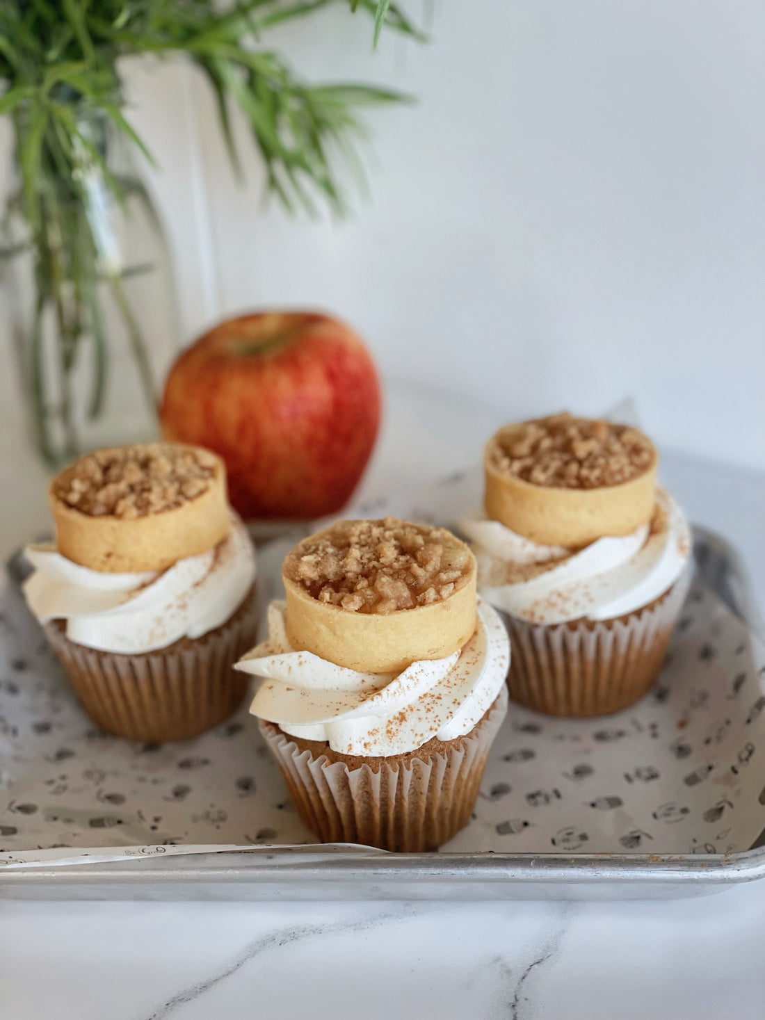Brown Sugar Apple Pie Cupcake